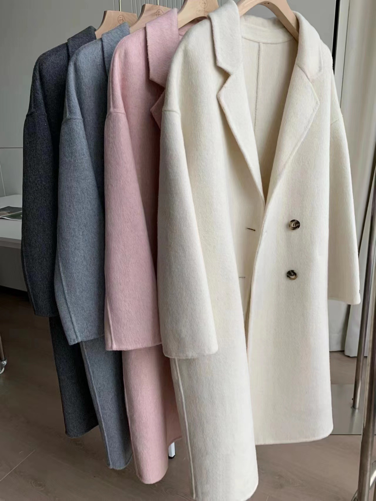 2025 Bahar Kadın Kruvaze Yün C - Winter Clothing Trends 2025 incelemesi ve fiyatı